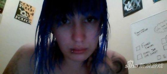 单机也乱 女性开发者出卖色相让游戏上位