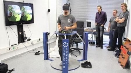 虚拟现实设备Virtualizer：边玩游戏边锻炼