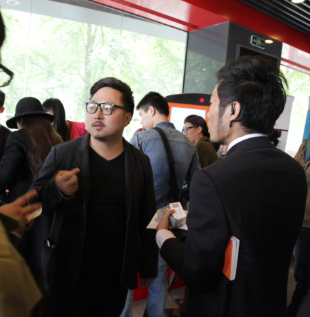 任游网络副总裁吴善群和锐影业首席营销官李记民