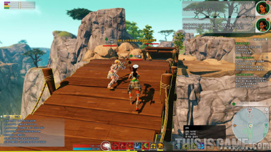 在走向海边的路上发现了古代人建造的木桥