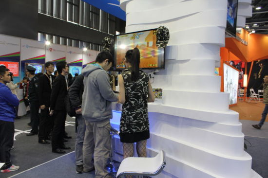 试玩专区现场人气火爆