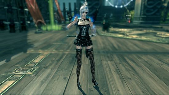 游戏中原版时装