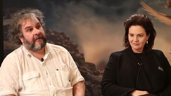 导演彼得·杰克逊和编剧菲丽帕·博伊恩斯