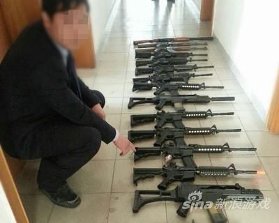 保安酷爱玩CS 上网购买仿真枪被逮捕
