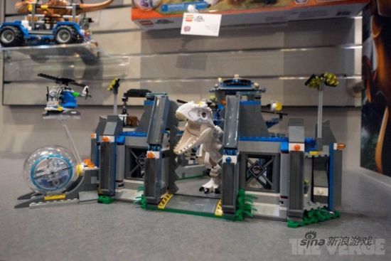 Indominus Rex套装129.99美元 5月发售