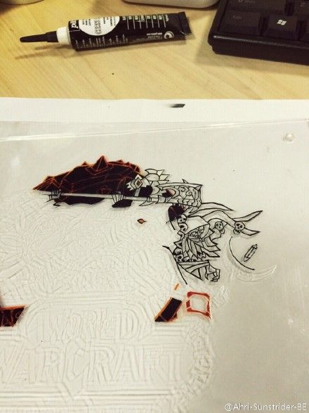 魔兽玩家自制德拉诺七雄主题玻璃画过程