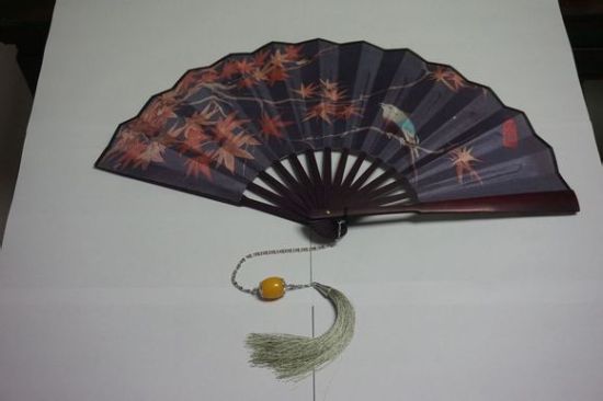 天涯明月刀唐盟主红叶扇子周边 玩家自制高还原