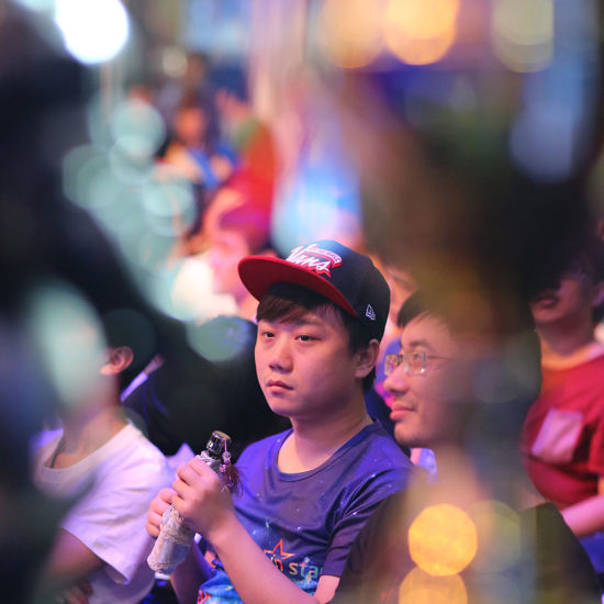 让我们共同见证冠军队伍诞生