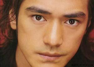 《鬼武者》,并且请来当红的金城武作为其中主人公——明智左马介秀满