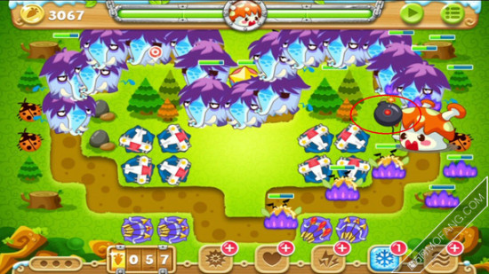 打出第二个炸弹，把打出的炮塔全部升到顶级