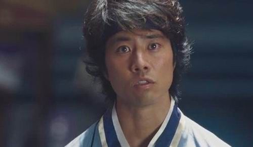 为何格斗游戏改编电影多票房毒药src="http://y0.ifengimg.com/dbcc8e45854c158f/2014/0403/ori_533cef1f73d10.jpeg"