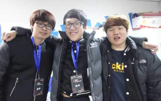 Kakao采访：来华两个月 打排位600多场