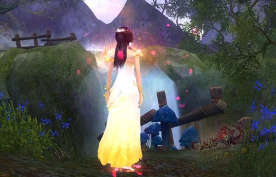 天龙八部玉锦金纱时装的各种配饰效果外观