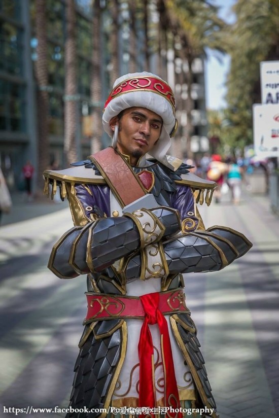 迷之自拍：人类已无法阻止黑龙王子卖萌！