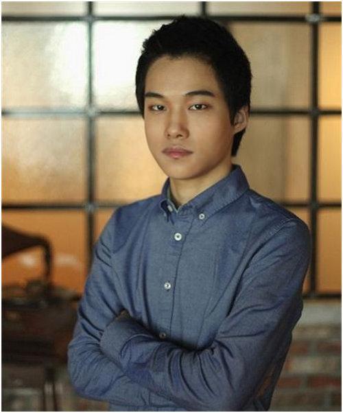 高中少女迷恋主播DOPA 离家千里追星险些被骗