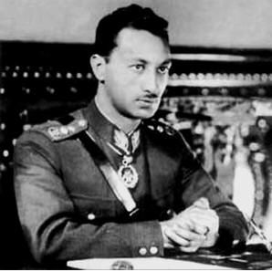 青年时期的查希尔