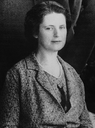 露西·默塞尔(资料图片)