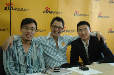 栏目制片人来续影总经理兼制片人陈志成事业发展部主任邹长兴(从左至