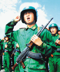 英雄路上话英雄