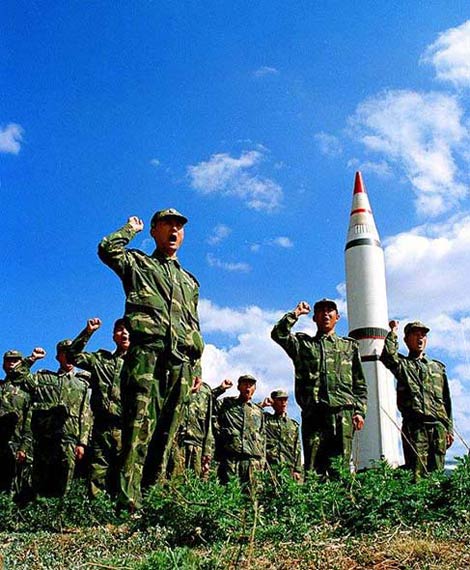 解放军蛮牛营长知耻后勇成导弹旅技术骨干(图)