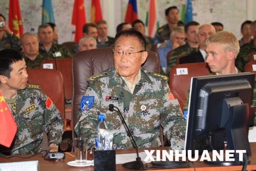 六国国防部长检查联合战役指挥部沙盘协同(图)