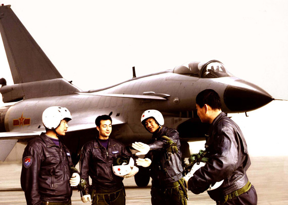 中国空军空勤灶伙食费标准386元全军最高图