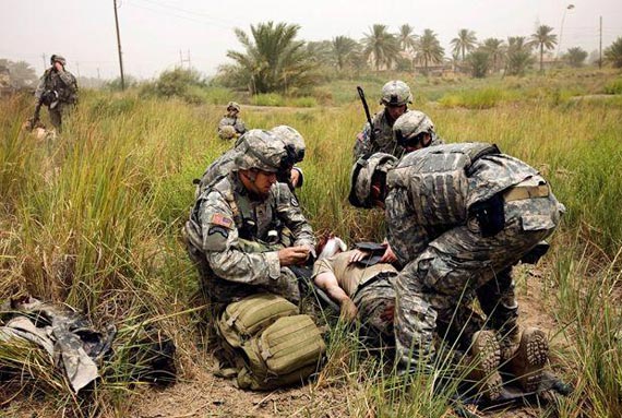 美军血库开始吸纳民血解伤兵增多燃眉之急(图)