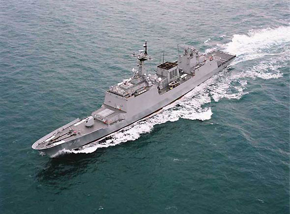 韩国产kdx-ii驱逐舰姜邯赞号进入实战部署(图)