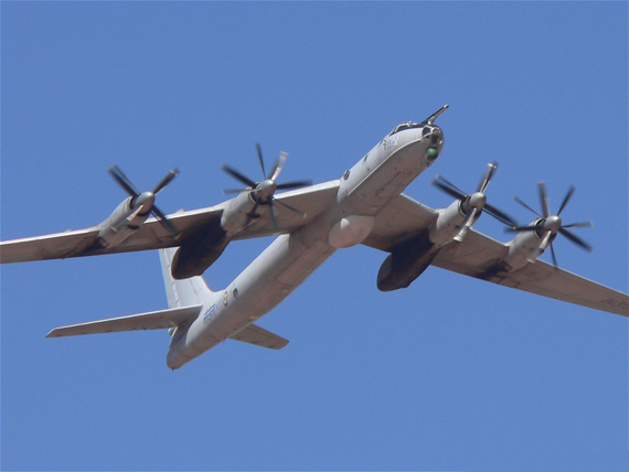 印度海军东方司令部开始装备图-142型侦察机