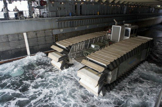 资料图：环太军演美军出动新登陆装备