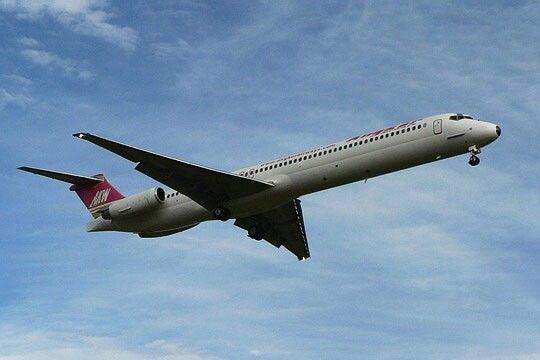 资料图：一架阿尔及利亚航空公司客机在由布基纳法索飞往阿尔及利亚途中，在马里上空失联