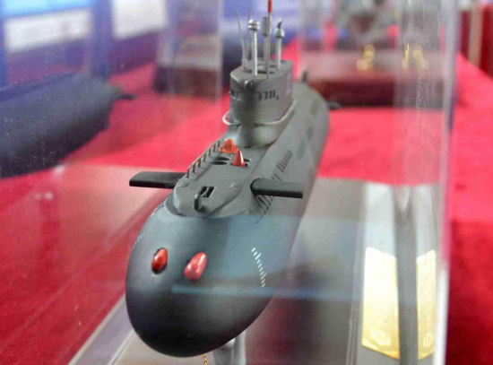 资料图：直径较大的YJ-18采用的应该说直接发射方式