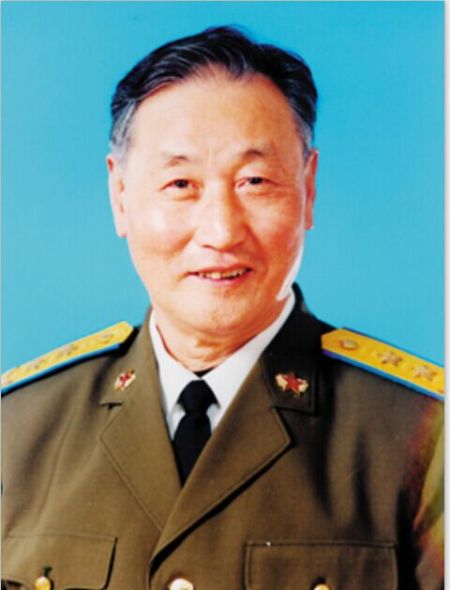 抗美援朝英雄飞行员刘玉堤中将