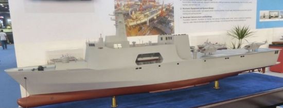 阿布扎比防展上，中国船舶工业贸易公司展示的出口型船坞登陆舰 