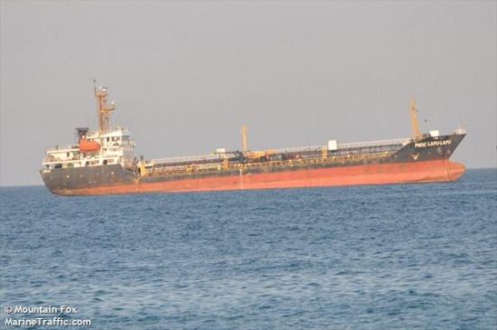 改造前的拉普-拉普号油船