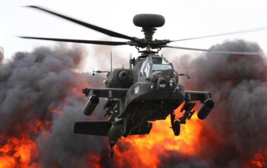 英军装备的WAH-64D“阿帕奇”攻击直升机