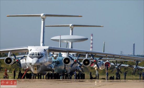  资料图：集结在茹科夫斯基空军基地的多种俄军主力大型军机