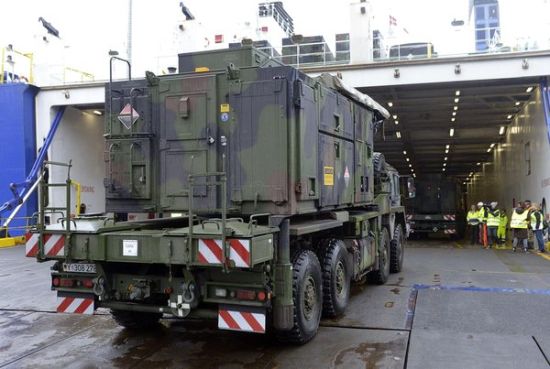 美、德、荷兰曾于2013年向土部署爱国者导弹，三国导弹将于2016年1月底前全面撤出土耳其。 