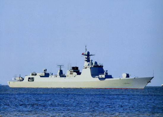 中日两国武器对比始终是外界关注焦点。