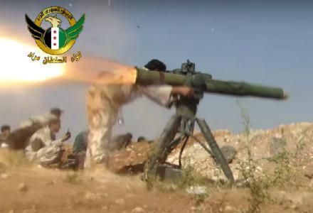 美制导弹攻击叙利亚坦克