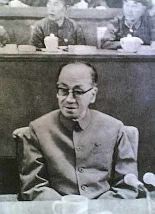 资料图：文革中的康生