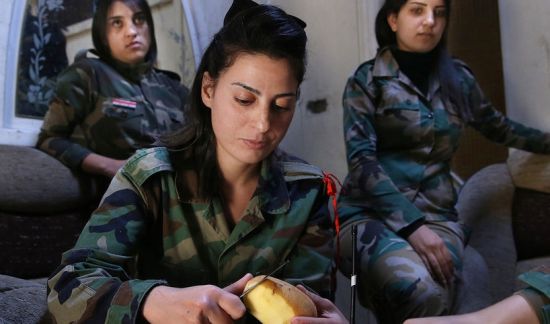 叙利亚女兵