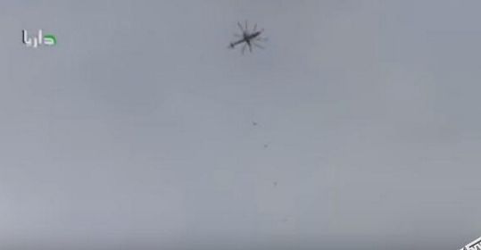 俄军出动直升机空袭