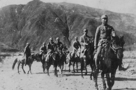 资料图：四野骑兵部队