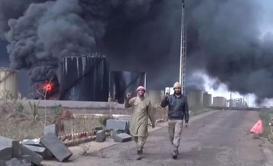 当前，“伊斯兰国”资金链并未被从根本上掐断，即便最大的收入来源——石油受到攻击，它也可以调整策略，转向非石油领域活动。