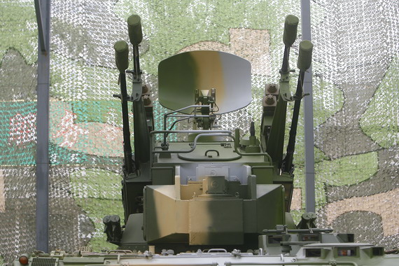 图文:95式自行高炮炮塔全写真