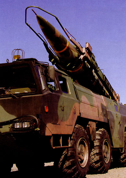 图文中国二炮部队东风11机动型战术导弹