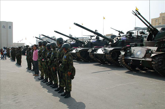 目前的训练不足,军队即使有最先进的武器在手,也不一定能够发挥战斗力