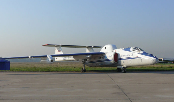 正文 m-55飞机是上个世纪80年代末为俄罗斯国防部研制的高空战略侦察