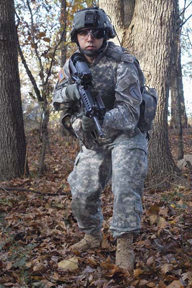 美军新版陆地勇士系统可准确显示狙击手位置